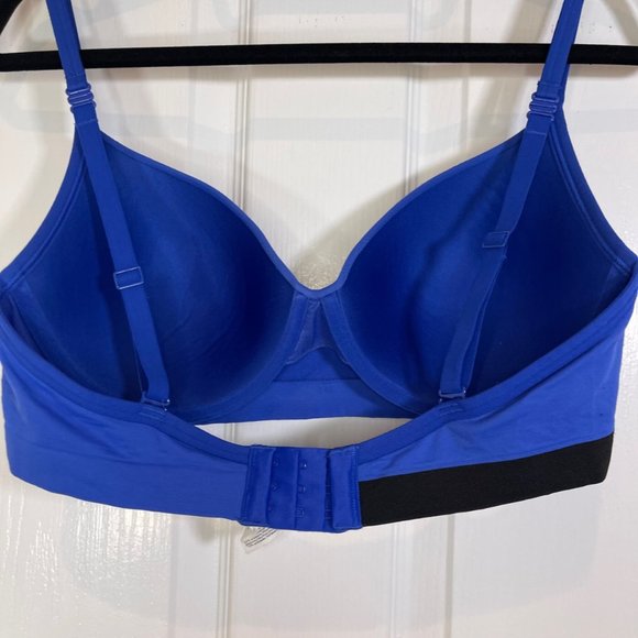 Calvin Klein Seamless Logo Demi Bra & Thong Underwear 36D/Medium Set - Picture 9 of 14
